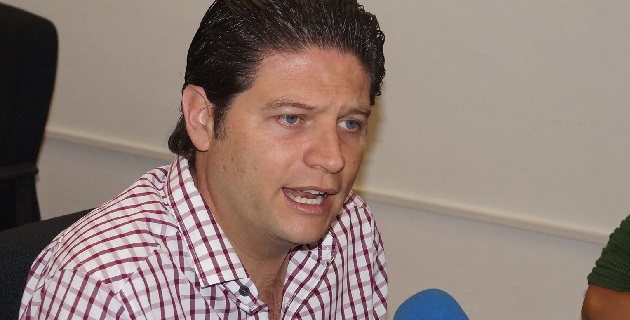 Martínez Alcázar manifestó que desde el principio ha visto contradicciones entre el gobernador de Michoacán y - 140612-alfonso-martinez-alcazar-630x320-atiempo.mx_