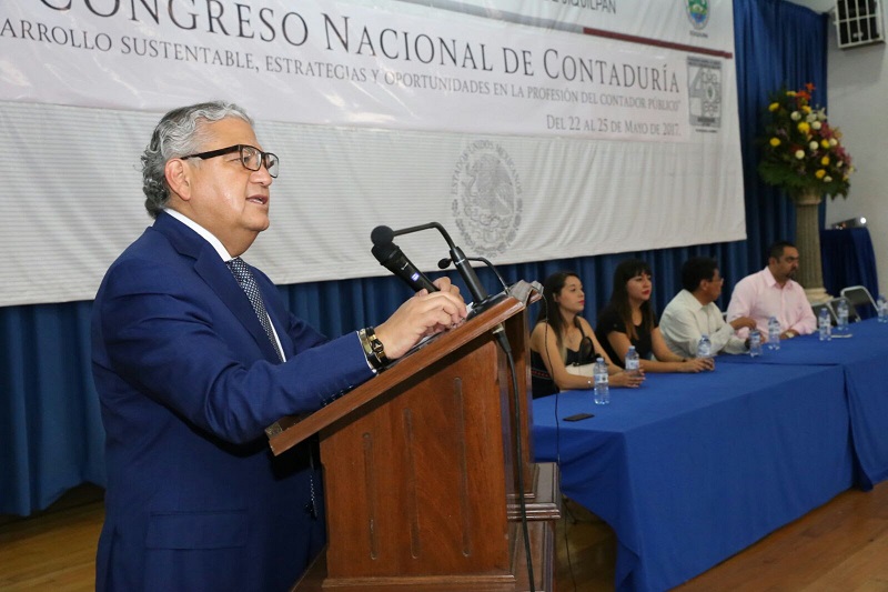 Garantizar finanzas sanas y estables, el objetivo: Carlos ...