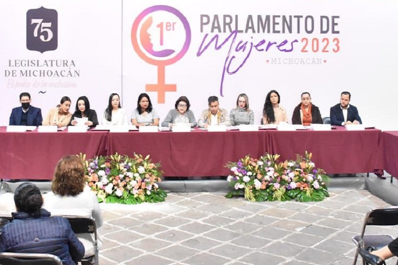 Instalan Jurado Del "1er. Parlamento De Mujeres Michoacán 2023" - Atiempo