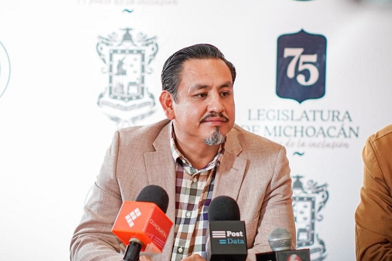 agenda 2030, Víctor Manríquez