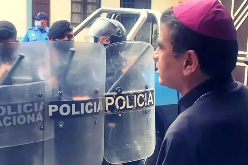 Monseñor Ronaldo Álvarez, arresto