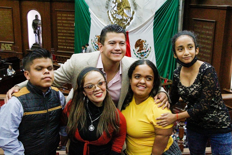 Víctor Zurita, Congreso de Michoacán