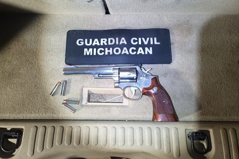 Pistola asegurada