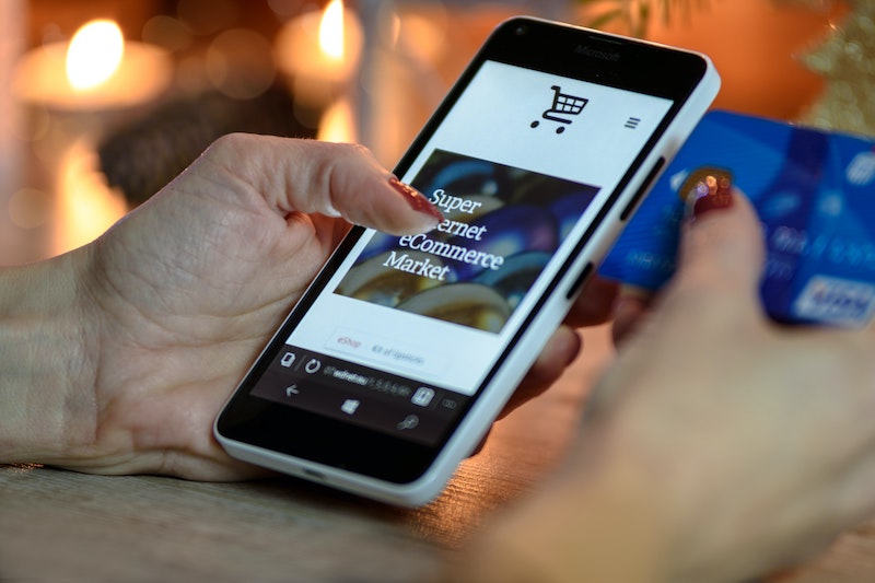 Compra por internet, celular