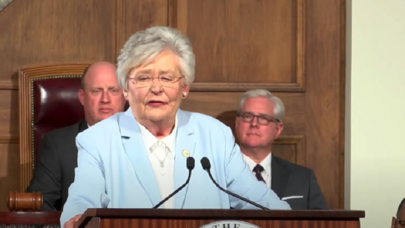 Alabama, Deportes, ley HB 261