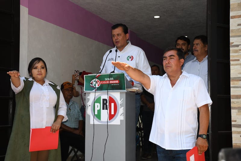 Memo Valencia, Tacámbaro