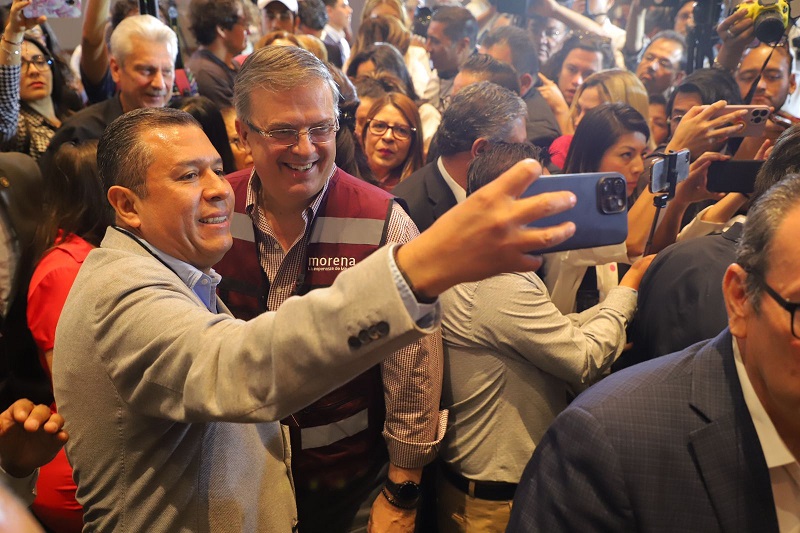 Juan Carlos Barragán, Marcelo Ebrard, Registro