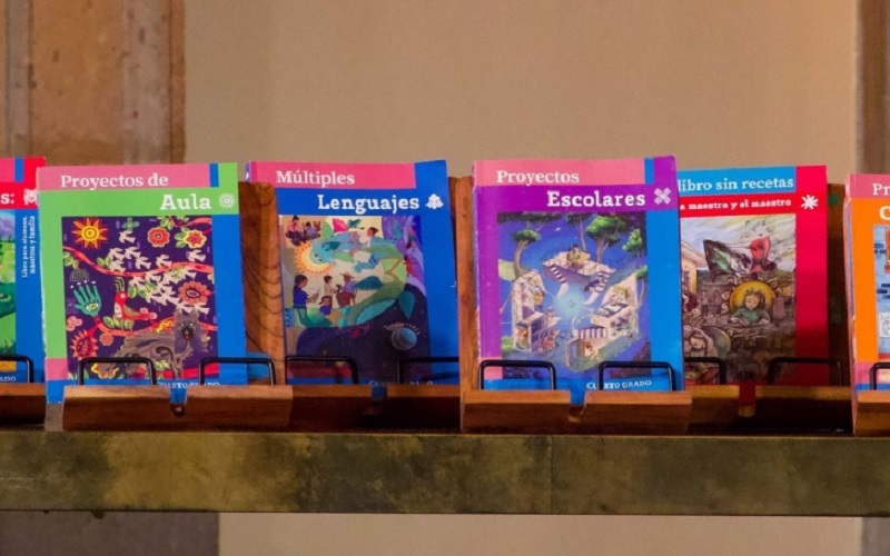 SCJN, SEP, Libros de texto