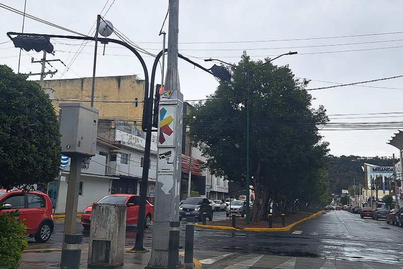 Problemas de visibilidad, Semáforo, Morelia