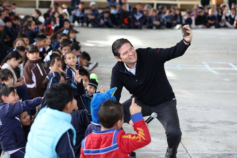 Alfonso Martínez, Educación, Morelia