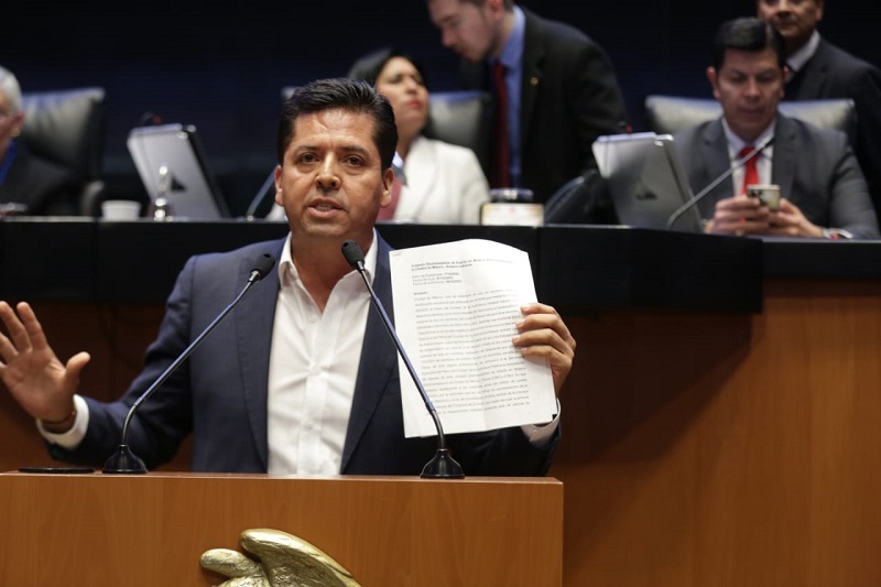 Antonio García, Senado de la república, Acusaciones contra Morena