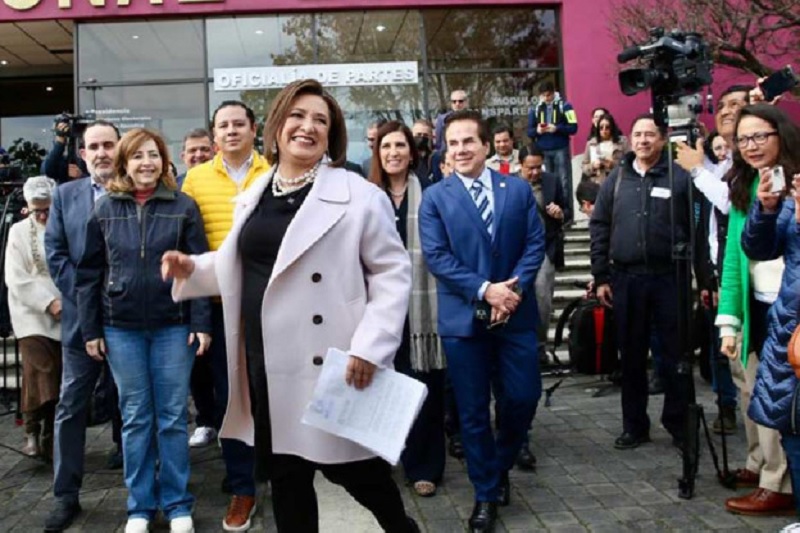 Claudia Sheinbaum, Xóchitl Gálvez, INE, desvío de recursos, Morena