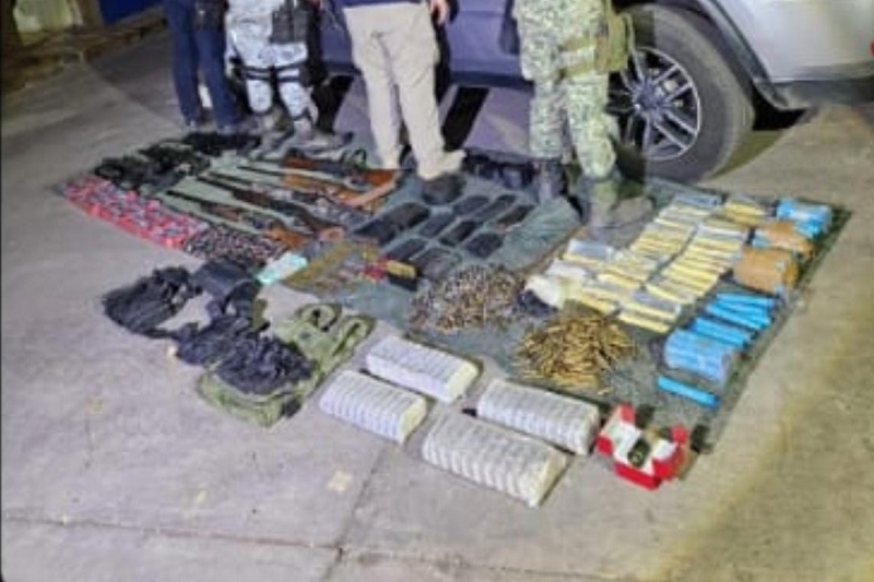 Armas de fuego, Explosivos, FGE, La Huacana, Michoacán