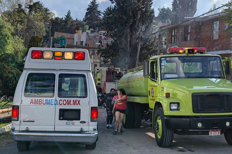 Vecinos salvan a hombre quemado, Morelia