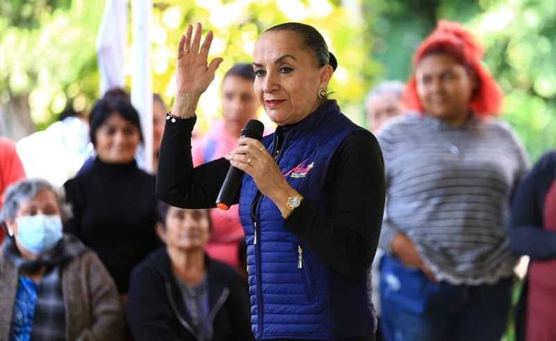Julieta Gallardo, Puruándiro