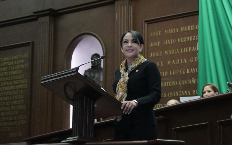 Lupita Díaz, FAIESPUM, Congreso de Michoacán