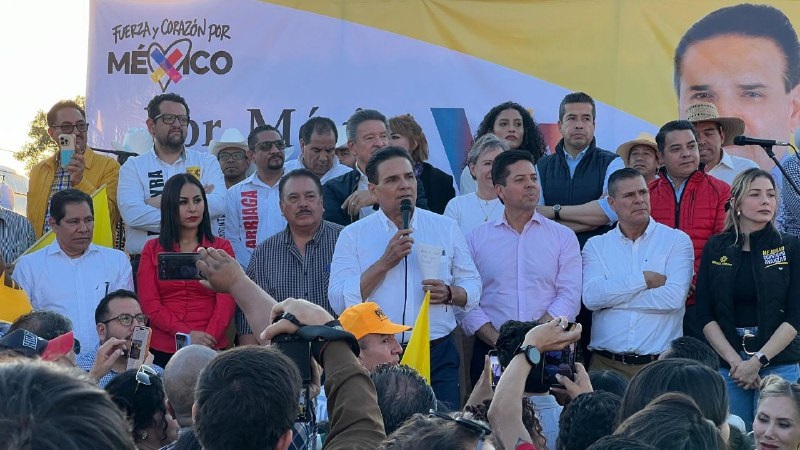 Silvano Aureoles, PRD, candidato a Diputado Federal