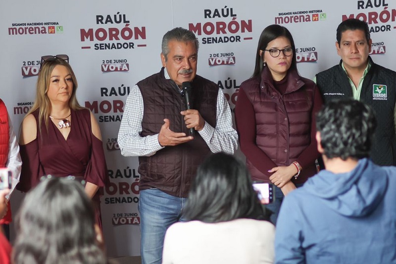 Raúl Morón, Morena