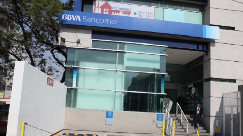 BBVA dará de baja cuentas de débito