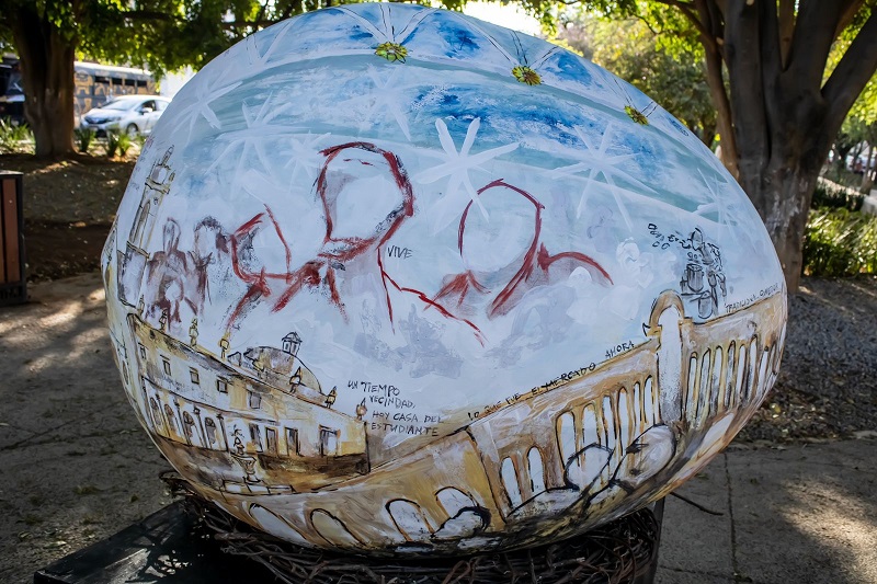 Boulevard García de León, Morelia, Huevos de pascua, Artistas