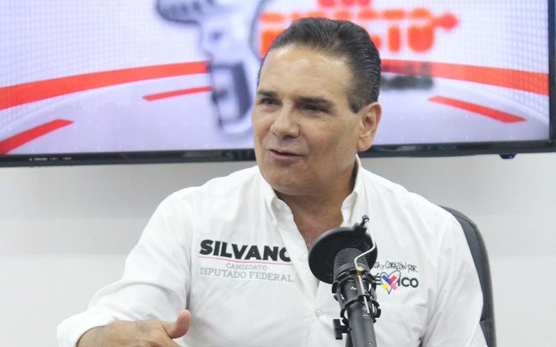 Silvano Aureoles, Acusaciones, Morena