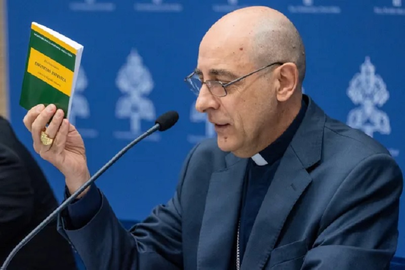 Dignitas Infinita, Declaración, Vaticano