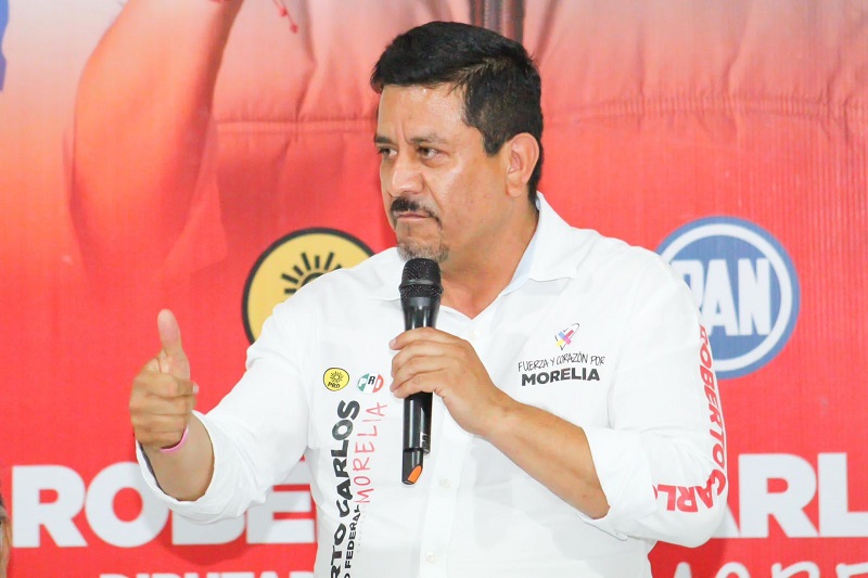 Roberto Carlos López, Educación, Fuerza y Corazón por Morelia