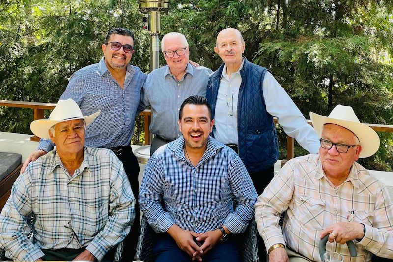 Los Suspirantes, Chava Cortés