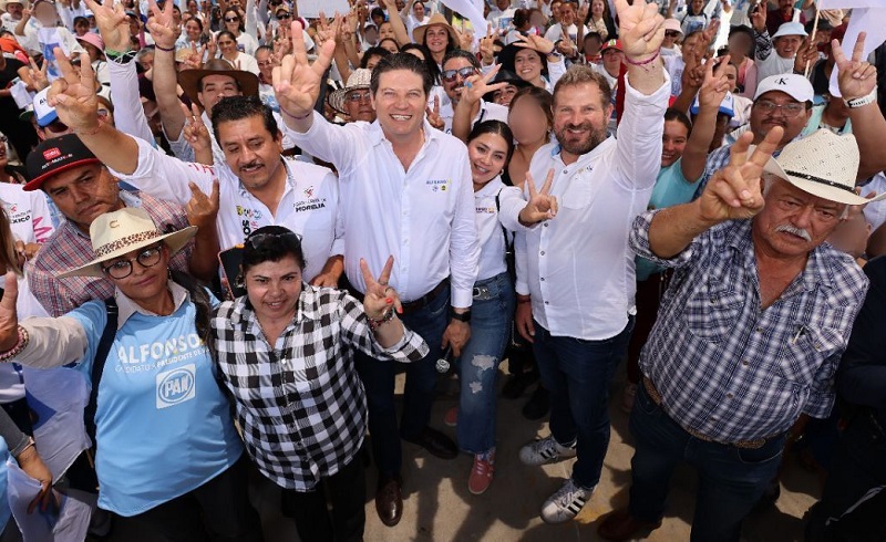 Fuerza y Corazón por Morelia