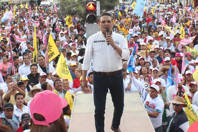 Silvano Aureoles, Cierre de campaña