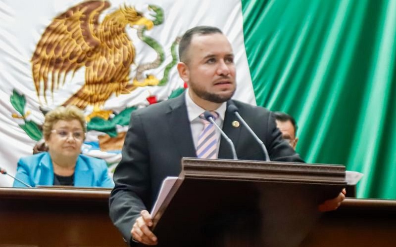 Reyes Galindo, Congreso de Michoacán