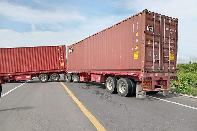 Autopista Siglo XXI, Bloqueo