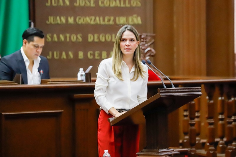 Delitos Contra los Animales, Daniela de los Santos