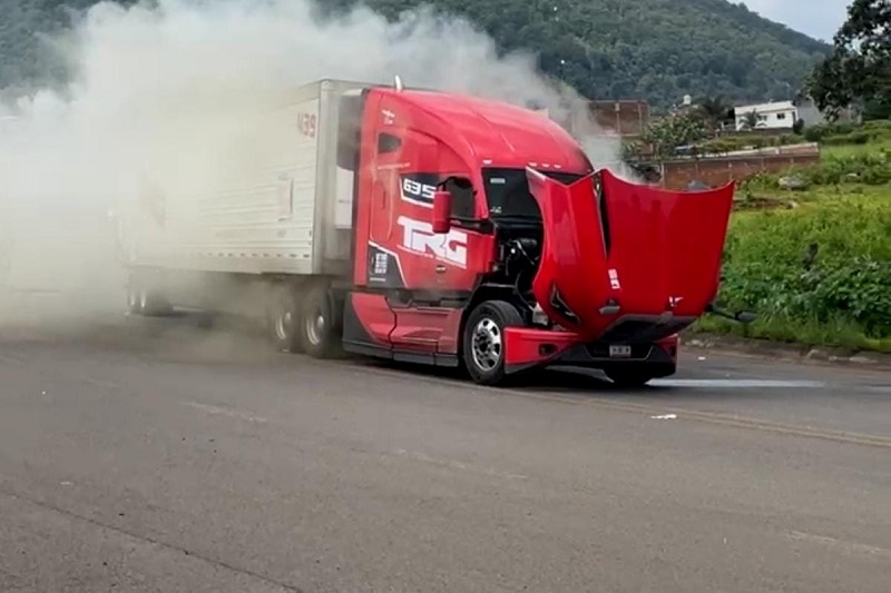carretera Uruapan - Los Reyes, Bloqueos