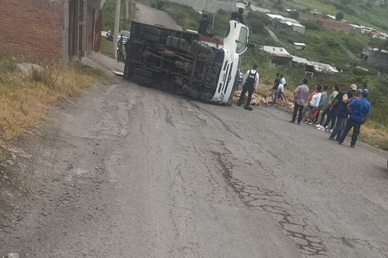 volcadura en Morelia