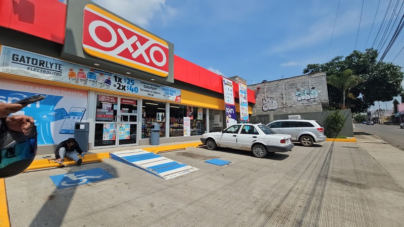 Oxxo, Morelia, SSP