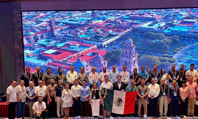 Alfonso Martínez, Morelia, China