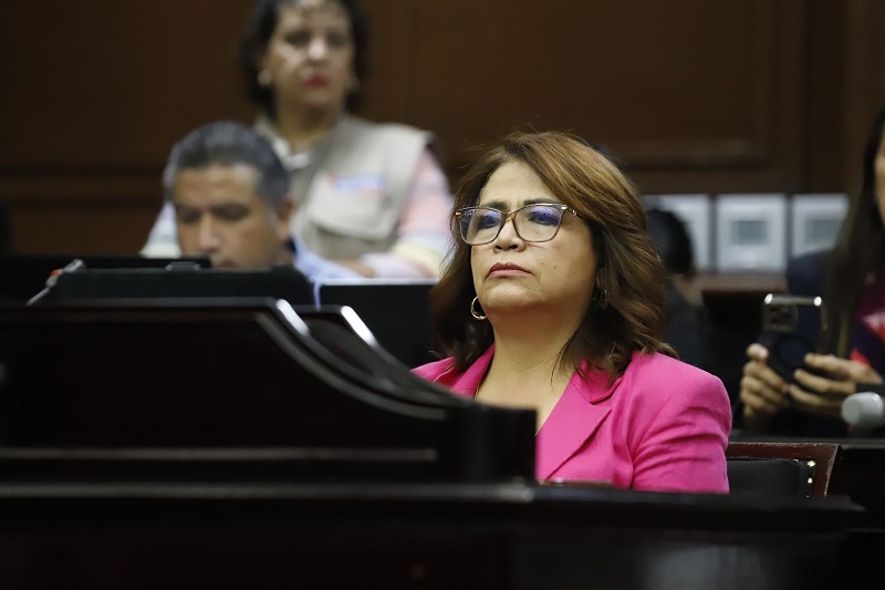 Morena, Fabiola Alanís, GN