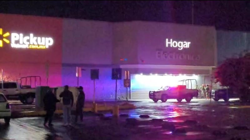 Falsa amenaza de bomba, Walmart La Huerta