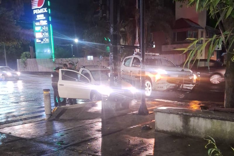 Choca patrulla de la Guardia Civil en Morelia