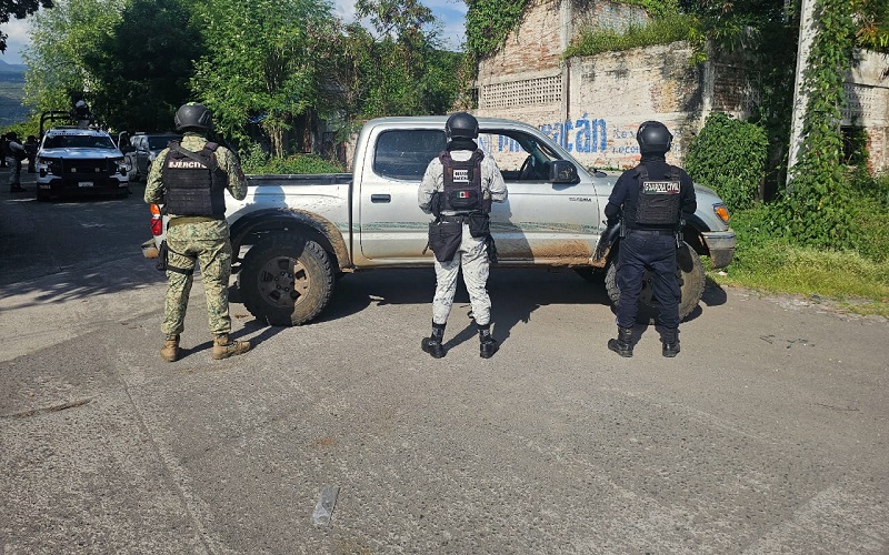 Parácuaro, Intenso tiroteo