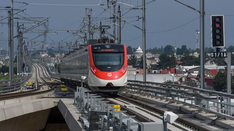Tren México-Querétaro