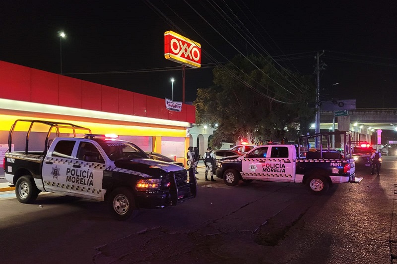 OXXO, Morelia, Asalto