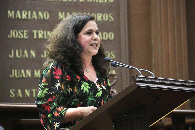 Melba Albavera Padilla