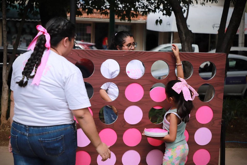 Feria Rosa, cáncer de mama, Morelia
