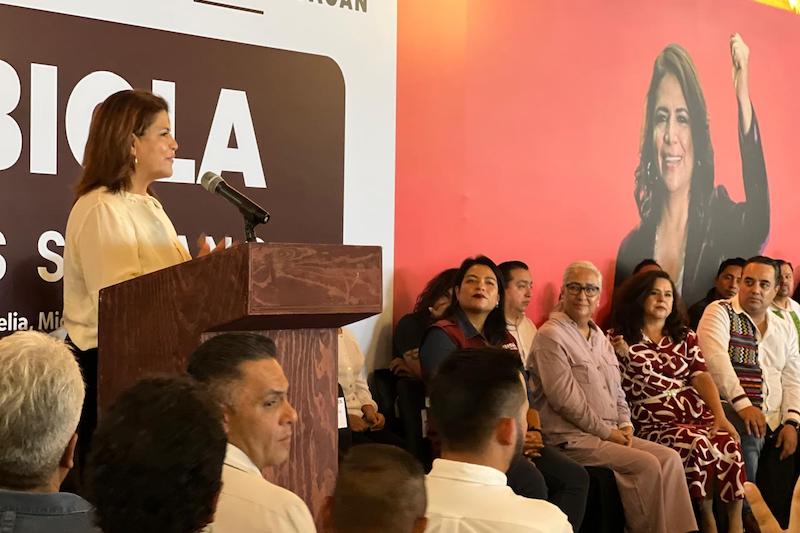 Fabiola Alanís Sámano