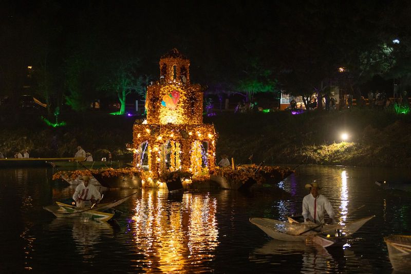 Urandén, Noche de Muertos