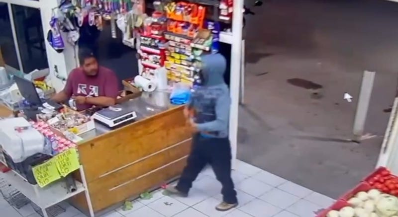 Sujeto armado, asalto