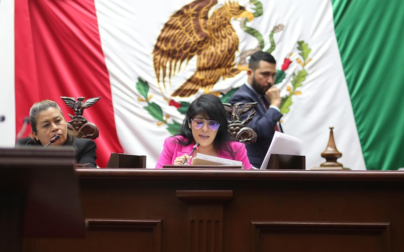 Vanhe Caratachea, Congreso de Michoacán