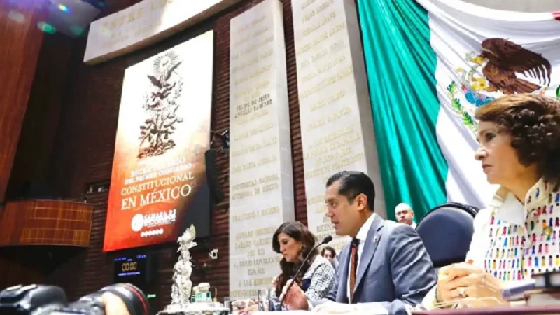 órganos autónomos, Extinción, Morena